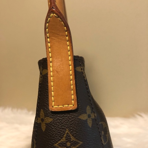 āSoldāLouis Vuitton Looping MM - Picture 7 of 9